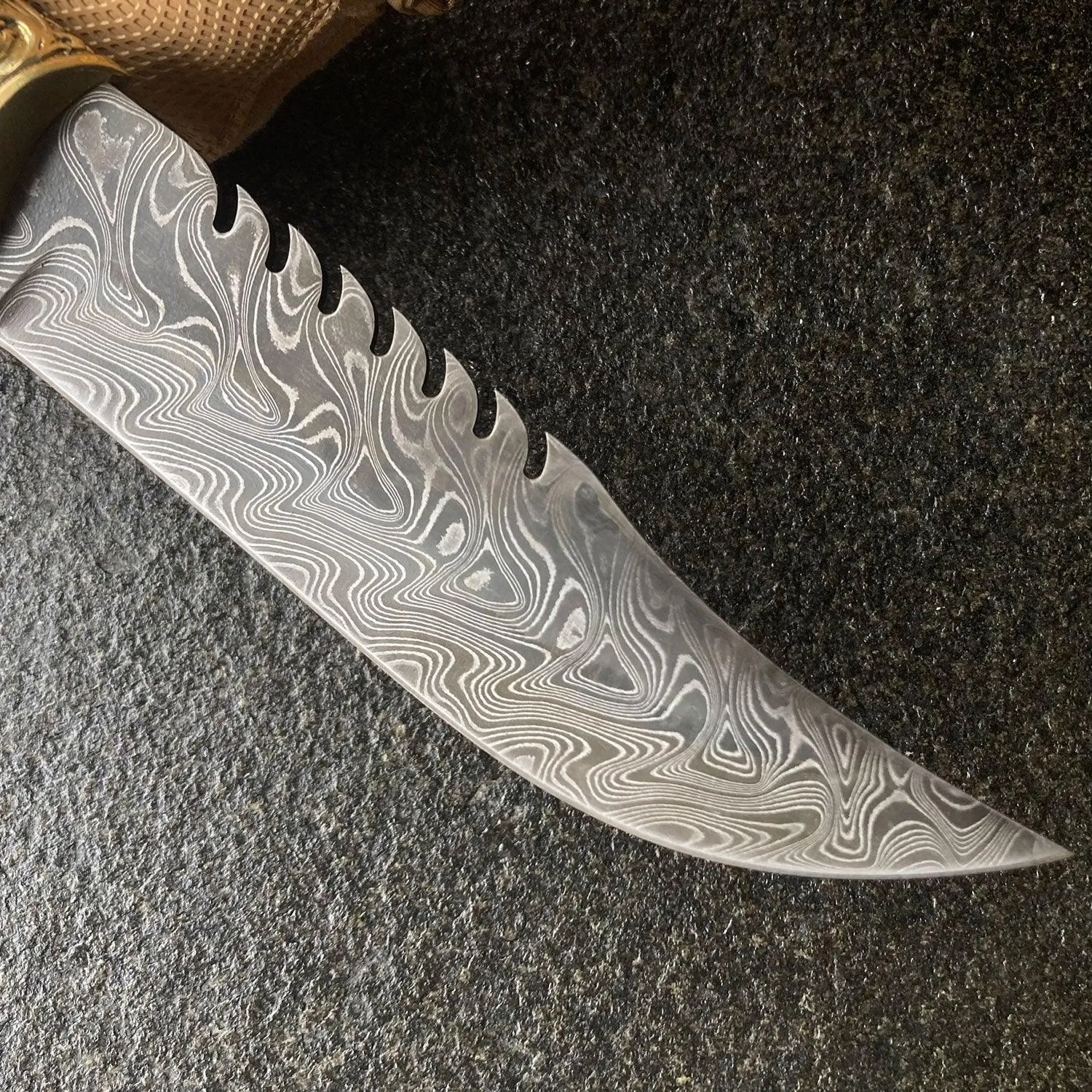 Damascus Knife