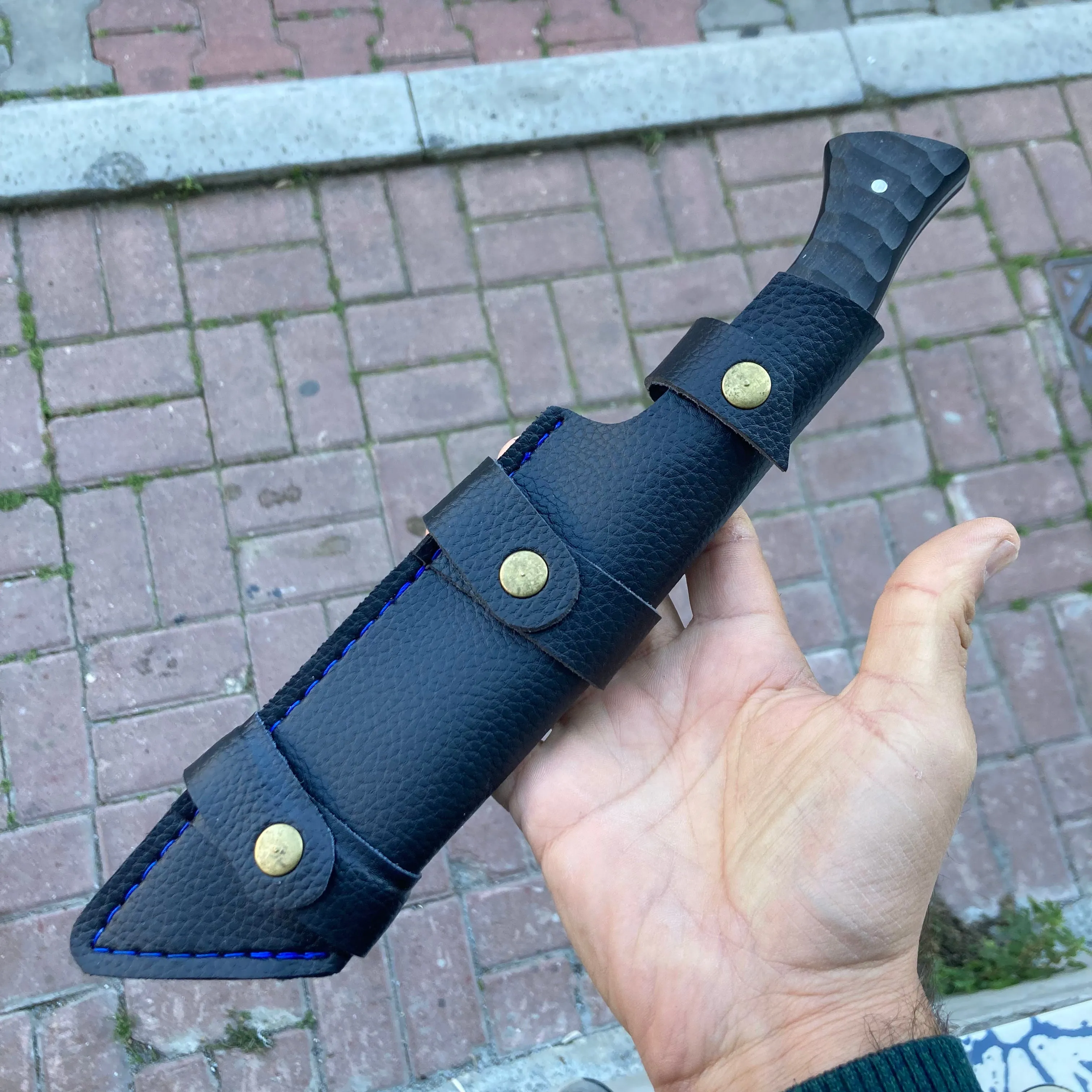 Handmade Hunting Knife Compact Handle